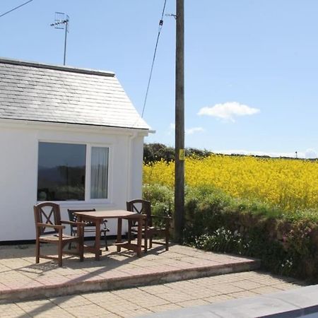 The Old Dairy, Land'S End, Sennen Apartment Bagian luar foto