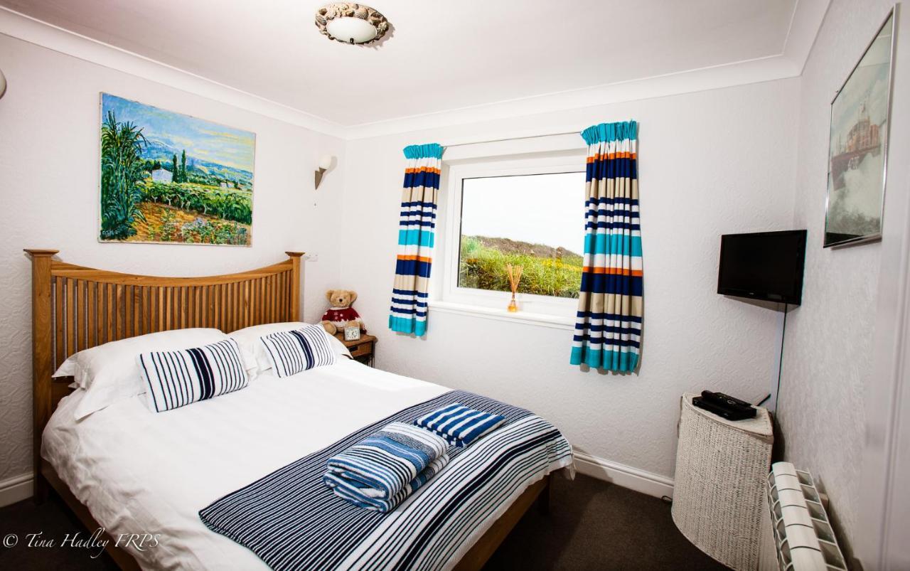 The Old Dairy, Land'S End, Sennen Apartment Bagian luar foto