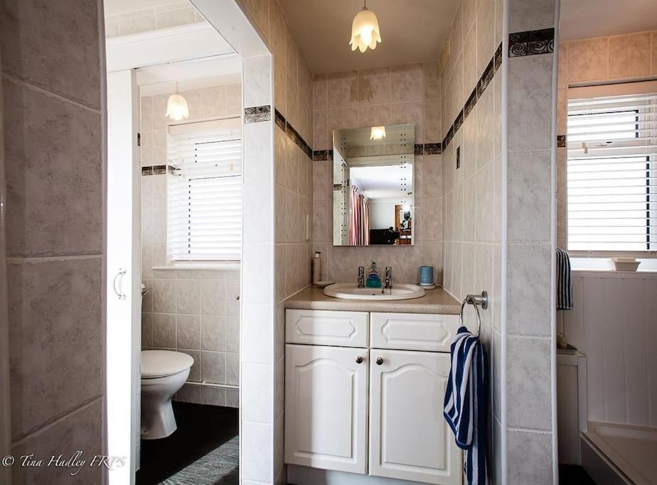The Old Dairy, Land'S End, Sennen Apartment Bagian luar foto